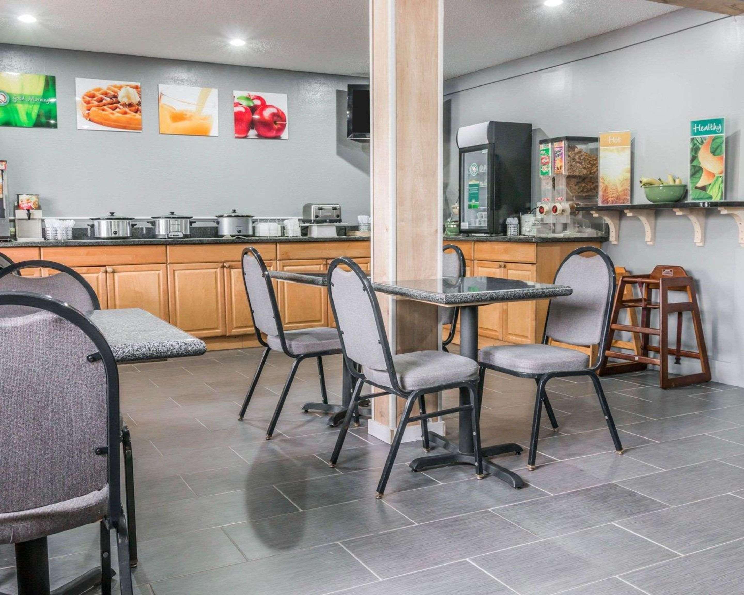 Quality Inn Grand Rapids North Walker Εξωτερικό φωτογραφία