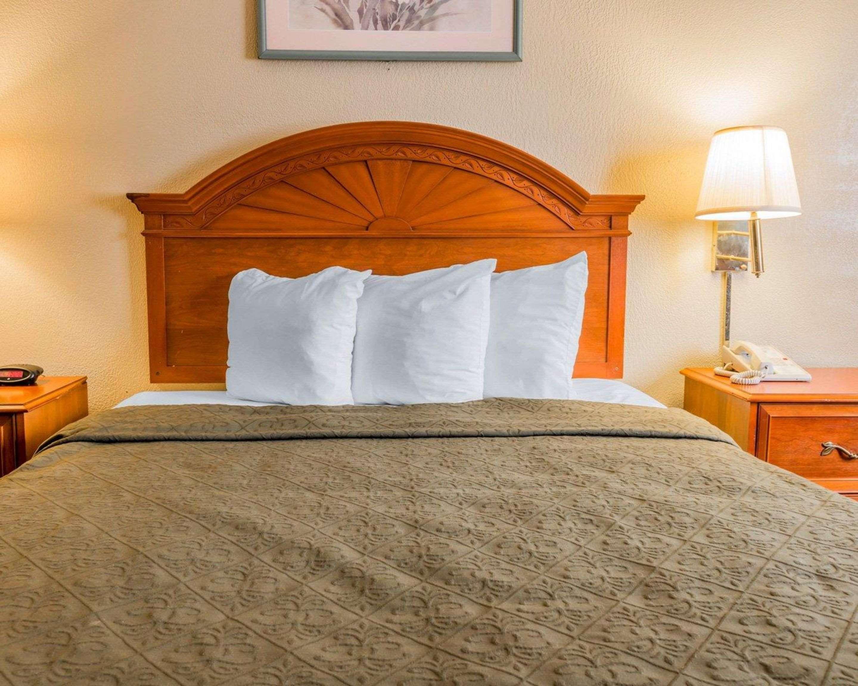 Quality Inn Grand Rapids North Walker Εξωτερικό φωτογραφία